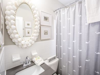 Siesta key Vacation Accommodation with Communal Pool